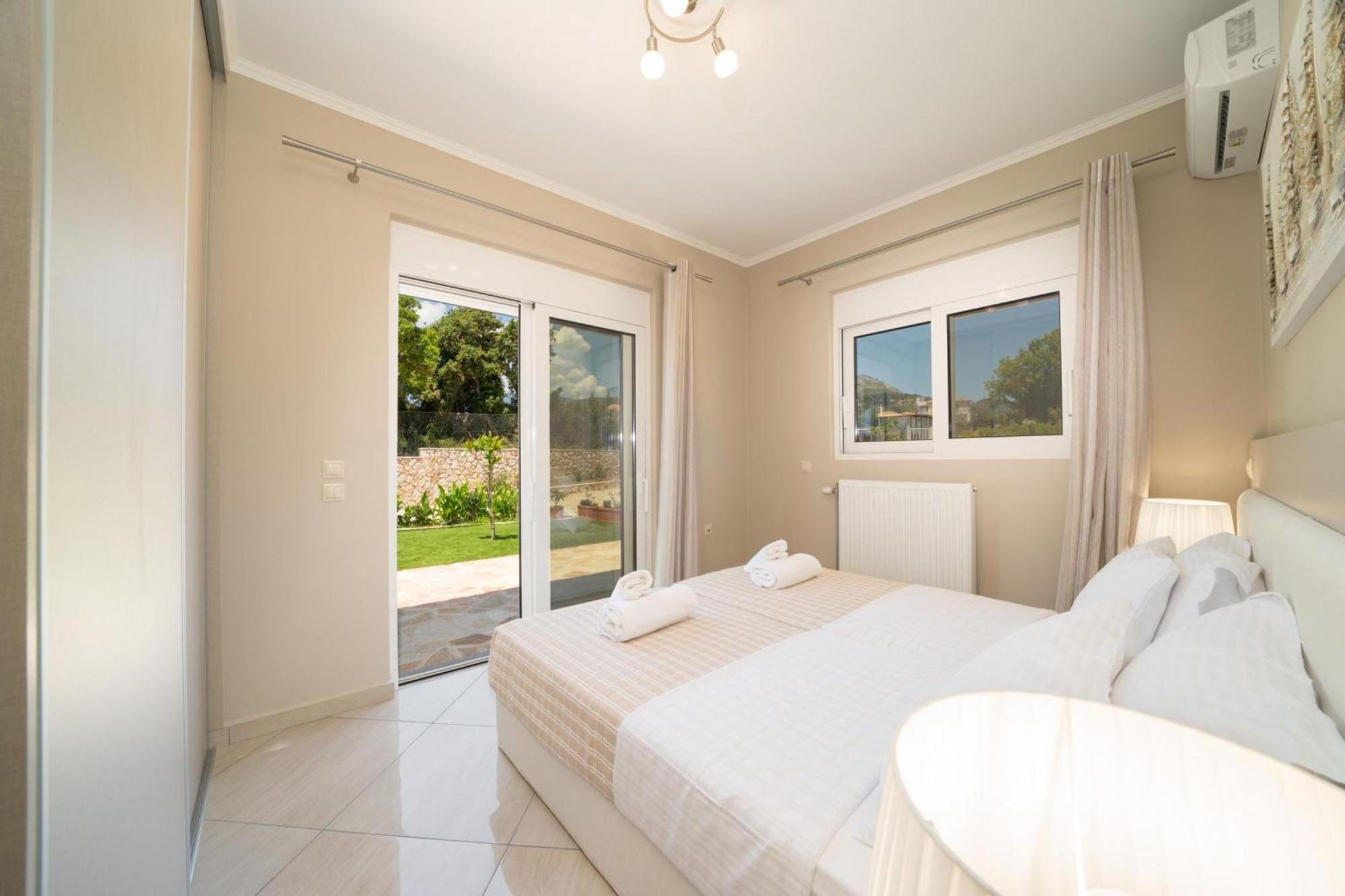 Dendra Apartments At Skala Poros  Екстериор снимка