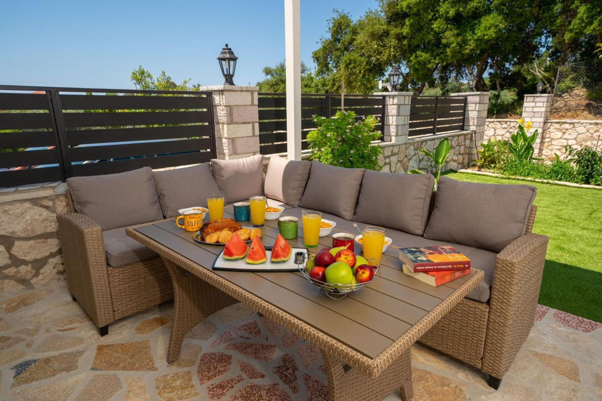Dendra Apartments At Skala Poros  Екстериор снимка