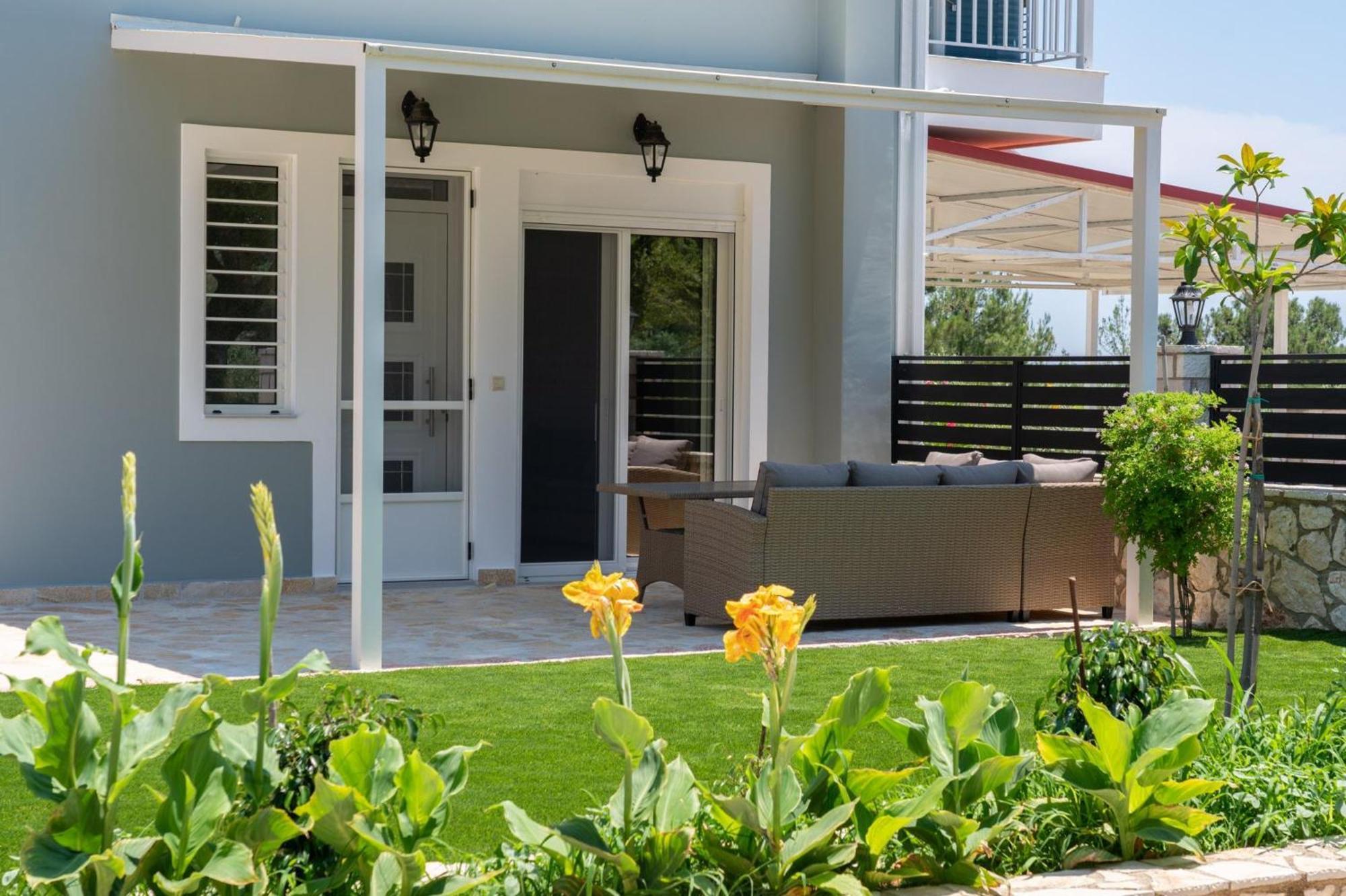 Dendra Apartments At Skala Poros  Екстериор снимка