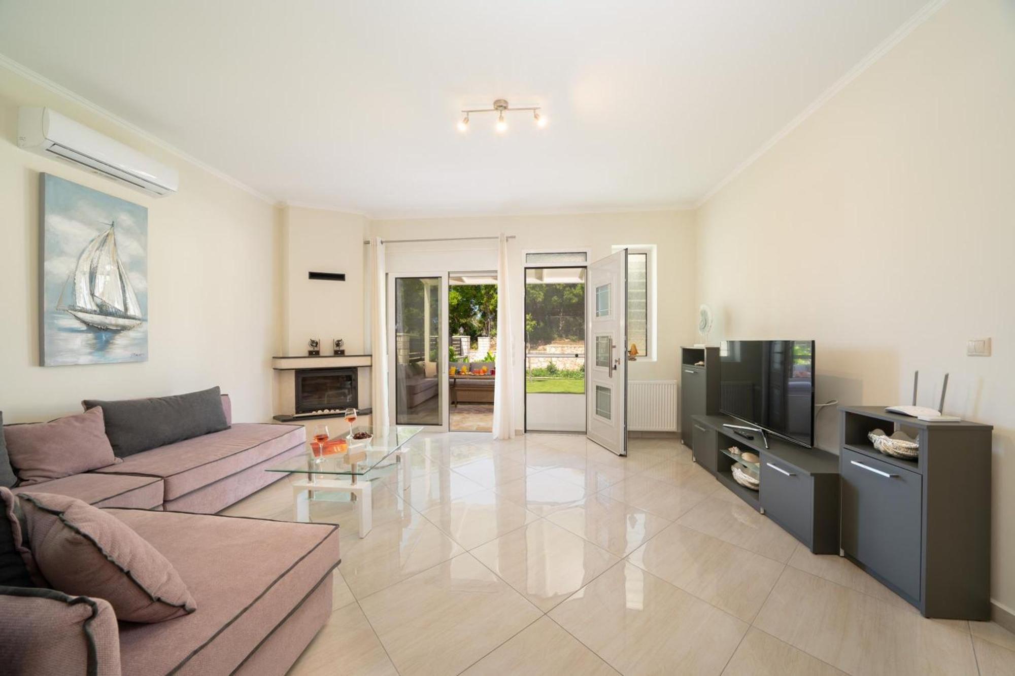 Dendra Apartments At Skala Poros  Екстериор снимка